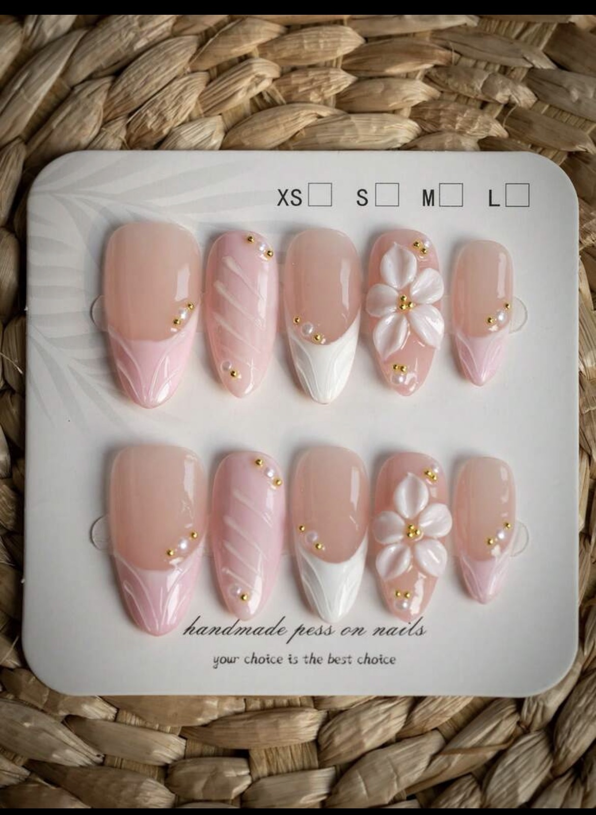 Nail Art Wedding - 10 Pieces of Almond-Shaped Handmade Nails
