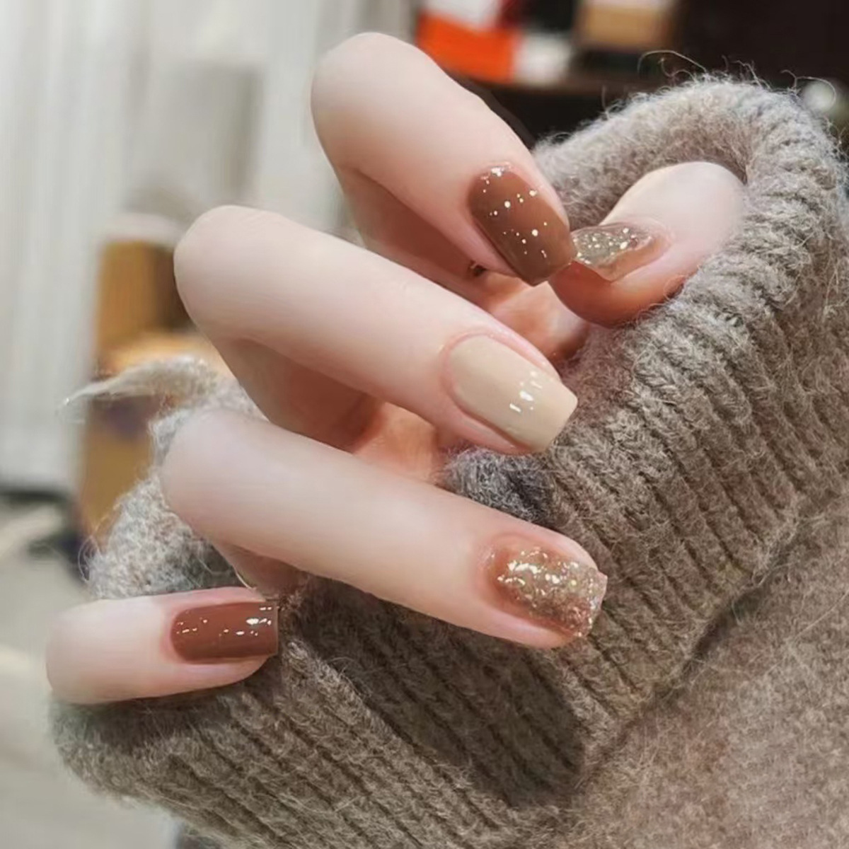 24Pcs Caramel Brown Ombre Glit - Nail Art Simple Elegant ulasan dan harga