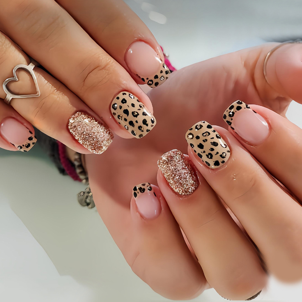 Short long fake nails for wome - Nail Art Gliter ulasan dan harga