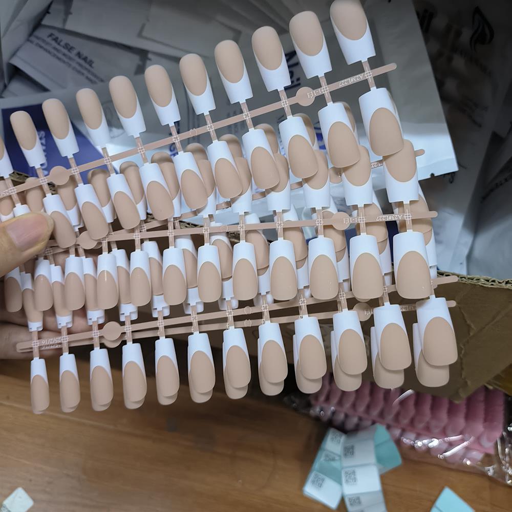 120Pcs Nude French Fake Nails  - Nail Art Wedding ulasan dan harga